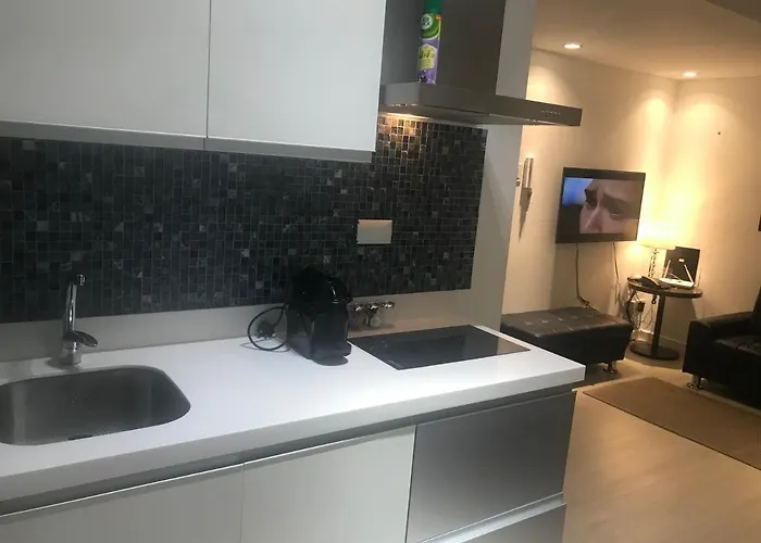 2 Bedroom Corner Beach View With Wifi At Azure Urban Residences 渡假村 马尼拉