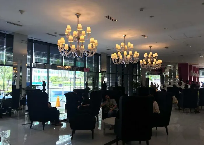 2 Bedroom Corner Beach View With Wifi At Azure Urban Residences