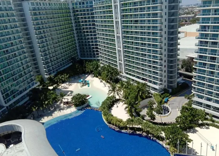 2 Bedroom Corner Beach View With Wifi At Azure Urban Residences 渡假村 马尼拉